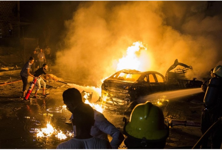 Egitto, esplode un’auto davanti all’Istituto oncologico del Cairo: 19 morti e 32 feriti