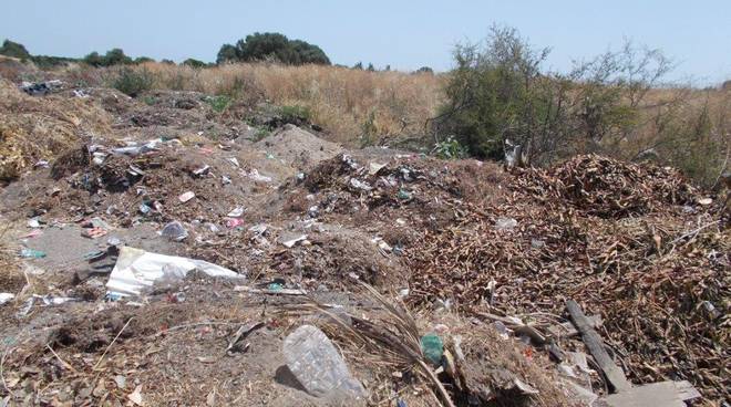 Marano (Cosenza), scoperta discarica abusiva