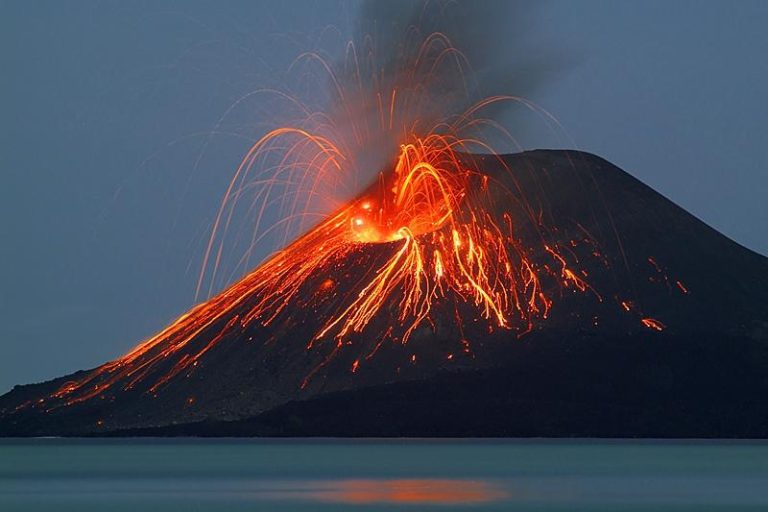 Stromboli, nuova eruzione vulcanica