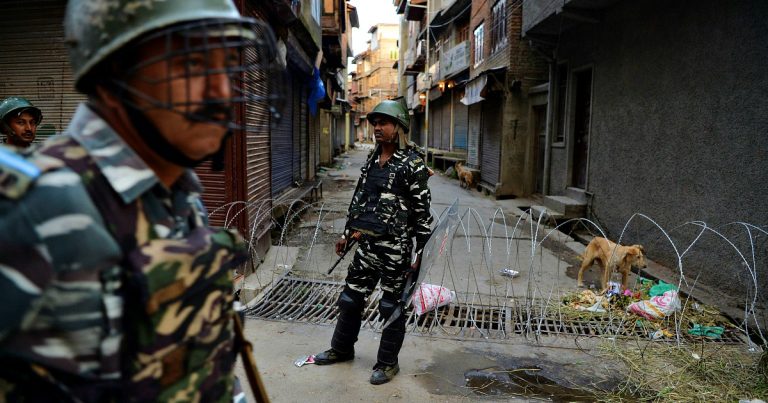India, tensioni in Kashmir: arrestate 2.300 persone