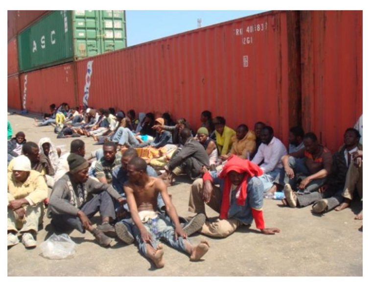 Lampedusa, sbarcati 78 migranti siriani e cingalesi