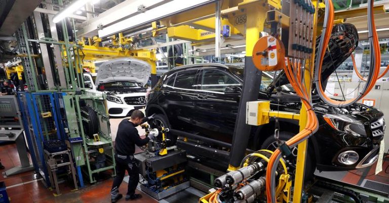 Germania, crollo della produzione industriale a luglio: -4,2 per cento