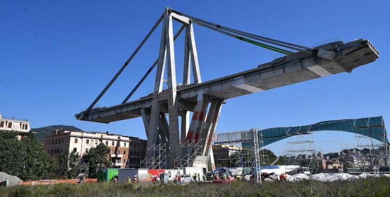 Genova, nove misure cautelari sul crollo del ponte Morandi