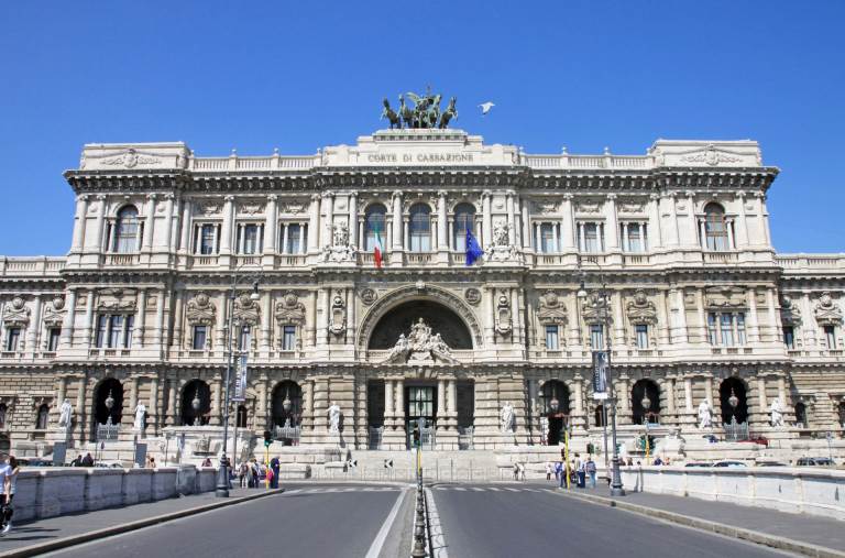 Il Consiglio di Stato, con due distinte sentenze ha decapitato i vertici della Corte di Cassazione