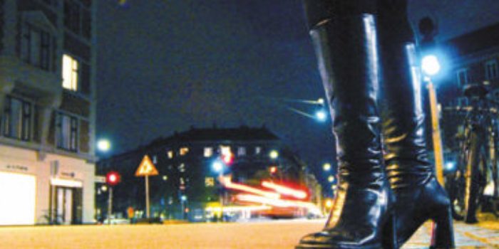 Brescia, riti magici per far prostituire ragazze nigeriane: sei indagati e tre in manette