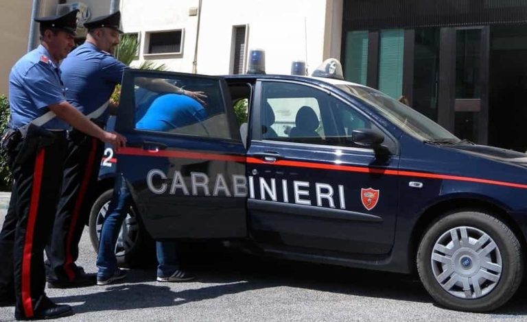 Bologna, picchiata davanti la figlia: arrestato un 30enne
