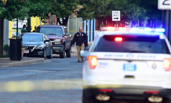 Usa, orrore in Alabama: un 14enne massacra la sua famiglia, uccise cinque persone