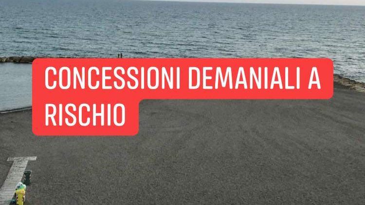 «A rischio la revoca delle concessioni balneari»