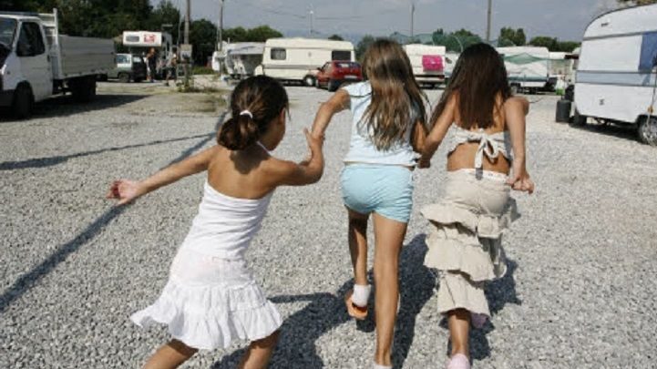 Pisa, bosniaco vende le due figlie per un matrimonio combinato: arrestato dalla polizia