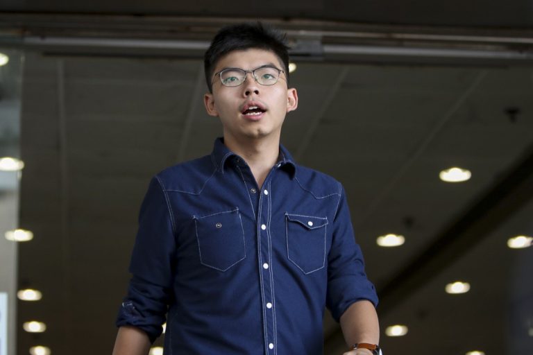 Hong Kong, scarcerato l’attivista Joshua Wong