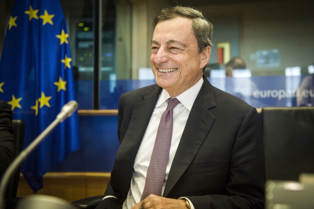 Mario Draghi (Bce): “Occorre aumentare la spesa pubblica per la crescita”