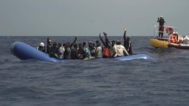 Trapani, dispersi in mare quattro migranti a largo della costa. Salvati tre tunisini