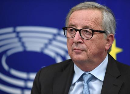 Vaccini, parla Juncker: “Inaccettabile rifiutarli”