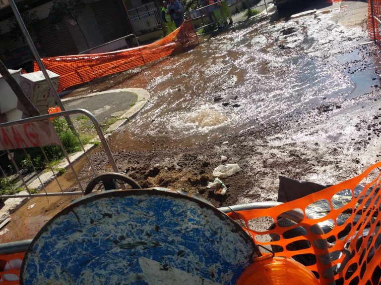 De Angelis – Orsomando: “Cerveteri fa acqua da tutte le parti, esplodono tubazioni con ingenti perdite