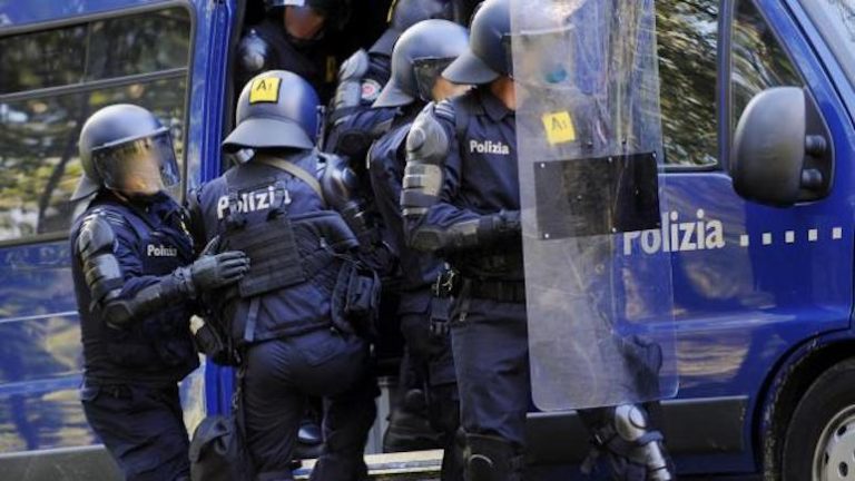 Terrorismo, operazione congiunta tra Italia e Francia: individuati 12 foreign fighters in 6 Paesi europei