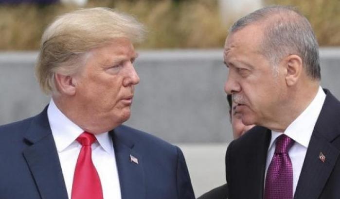 Invasione turca in Siria, il presidente Trump a Erdogan: “Non fare il duro”. Oggi si riunisce il Consiglio europeo