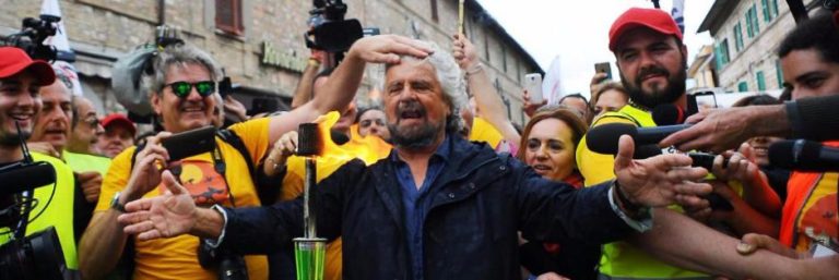 Beppe Grillo festeggia i dieci anni del M5S
