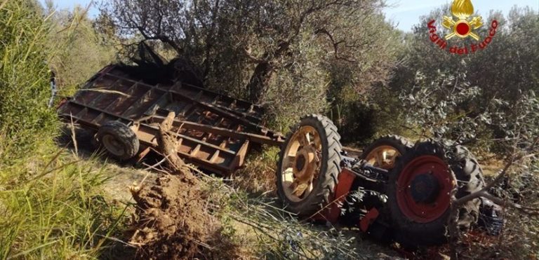Guglionesi (Campobasso), si ribalta il trattore: muore agricoltore 41enne