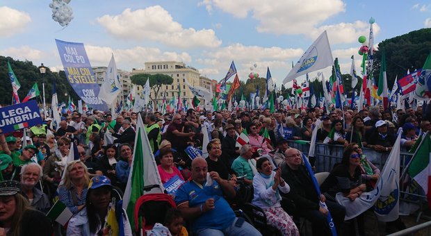 Roma, il popolo del centrodestra prende possesso di piazza San Giovanni