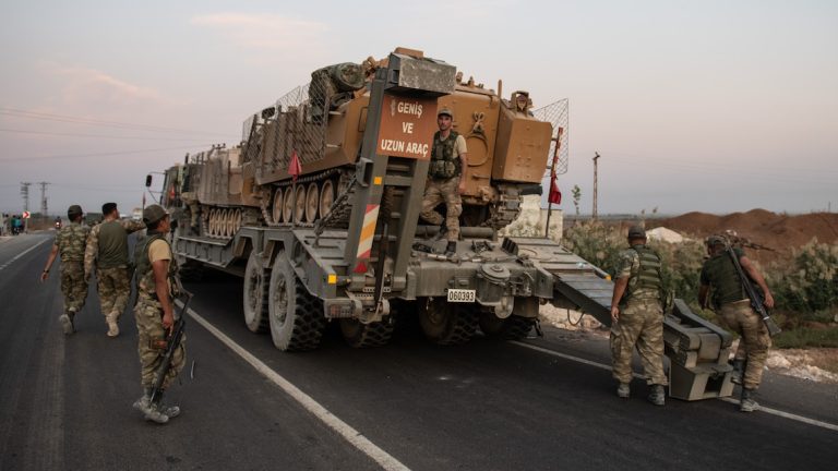Siria, le forze armate turche sono penetrate per oltre 30 chilometri