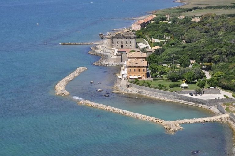 A Ladispoli su 128 alberghi solo 50 sono regolari: sarà caccia alle strutture “fantasma”