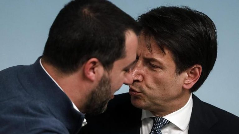 Matteo Salvini contro Conte: E’ il premier con il ciuffo…”