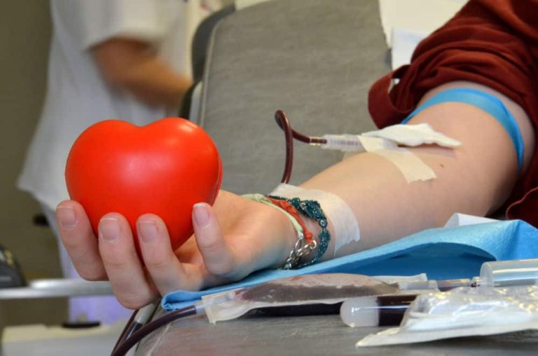 Civitavecchia, il consigliere Pepe: “Donare il sangue è importante”. Il 23 novembre l’evento Una Goccia per la Vita
