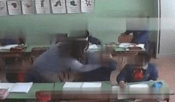 Melito Porto Salvo (Reggio Calabria), arrestata una maestra per maltrattamenti a due bambini