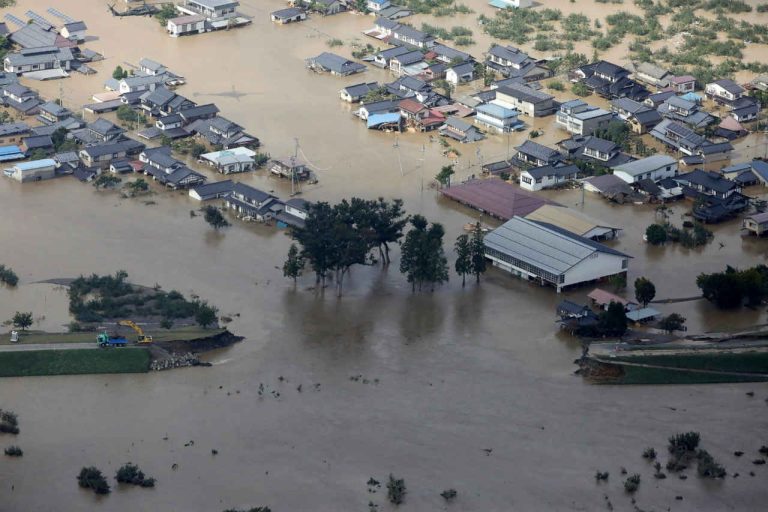 Il Giappone devastato dal tifone Hagibis: 70 le vittime