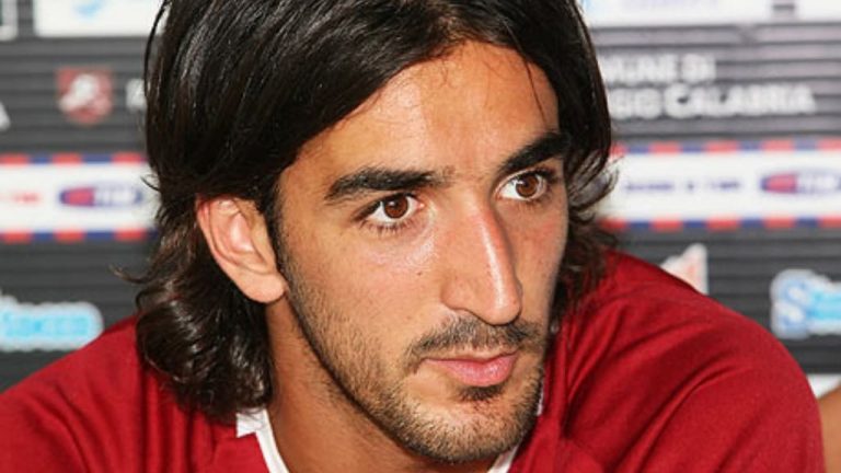 Perugia, morte del calciatore Morosini: assolti i tre medici