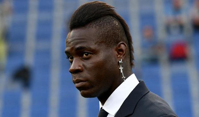 Calcio, Balotelli si “rende disponibile” per la Nazionale: “Se mi Mancini mi chiama sono prontissimo”