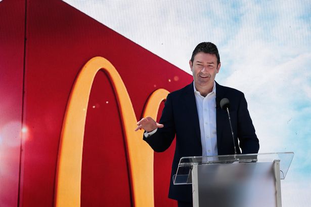Usa, licenziato l’ad di McDonald’s: aveva una relazione con una dipendente