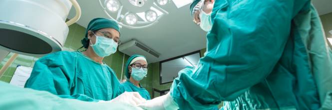 Sanità, “miracolo” all’ospedale Bufalini di Cesena: paziente operato al cervello mentre suona il pianoforte