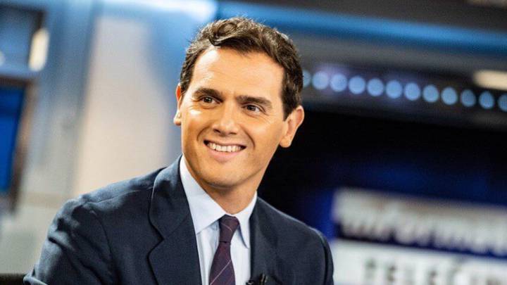 Spagna, dopo la pensante sconfitta elettorale Albert Rivera lascia la politica