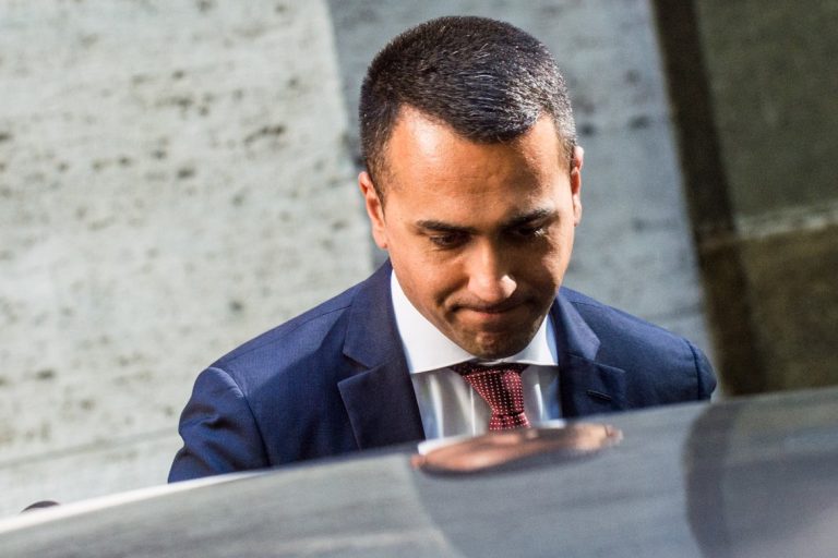 ArcelorMittal, linea dura di Luigi Di Maio: “Lo Stato impugnerà l’atto con cui se ne stanno andando”