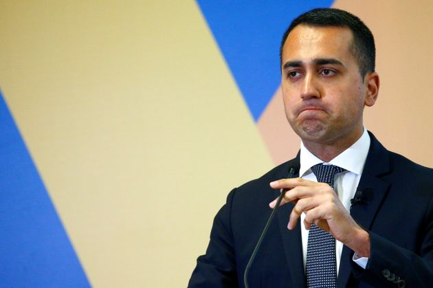 Migranti, l’allarme di Luigi di Maio: “Dalla Libia corriamo il rischio di avere terroristi alla porte”