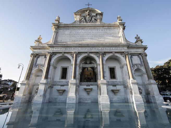 Roma, restaurate quattro splendide fontane