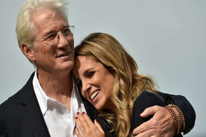 Cinema, in arrivo il secondo figlio per Richard Gere e Alejandra Silva