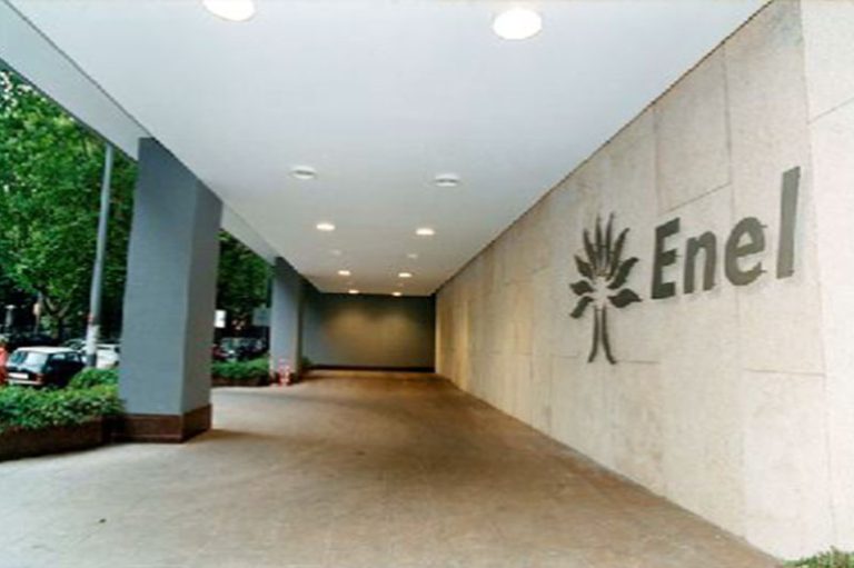 Enel presenta l’ambizioso piano per il triennio 2020-2022: investimenti per 28,7 miliardi di euro