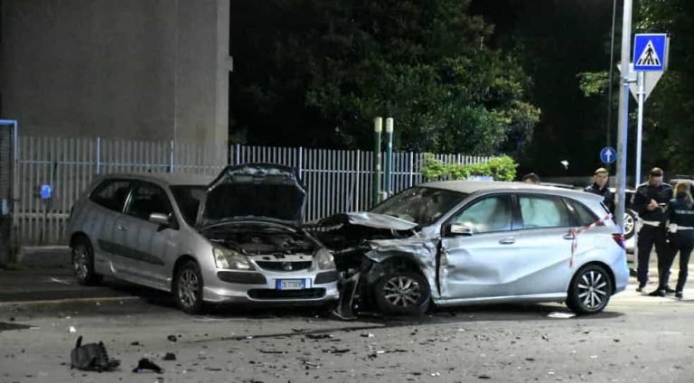 Milano, grave incidente stradale: tre feriti tra cui un bambino di nove anni