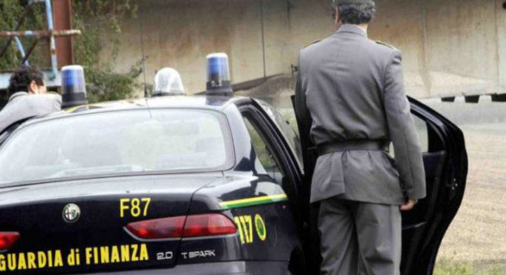 Calabria, blitz della Finanza: 45 persone in carcere per associazione mafiosa, riciclaggio e traffico di stupefacenti
