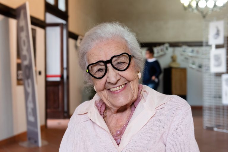 Tv, addio a Elda Lanza, la prima presentatrice del piccolo schermo