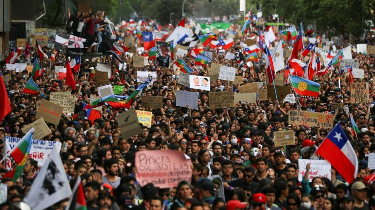 Cile, oggi nuova giornata di proteste di piazza a Santiago contro il governo