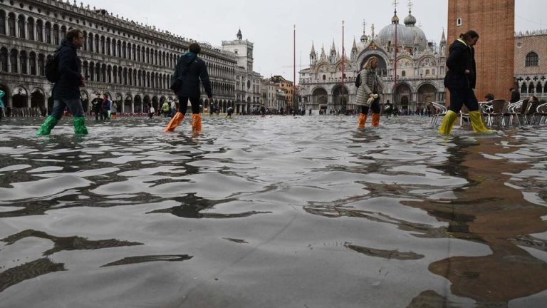 Ambiente, parla Ursula Von der Layen: “Il Clima è una questione vitale, guardate Venezia”