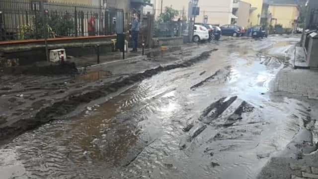 Sarno (Salerno), allarme maltempo: evacuate 200 persone