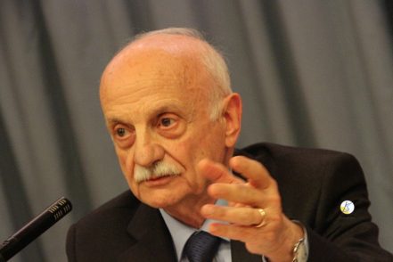 Luciano Violante smentisce il prefetto Mario Mori: “Mi chiese un colloquio riservato con Vito Ciancimino”
