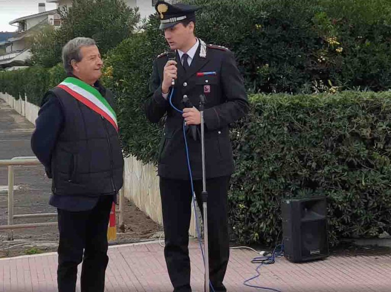 Una cerimonia in onore dei caduti di Nassirya