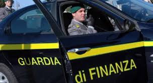 Varese, blitz della Gdf: arrestate tre persone per corruzione, riciclaggio e peculato