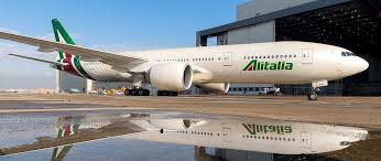 Alitalia, ultimi quattro giorni di tempo per la presentazione di un’offerta da Delta, Fs e Atlantia