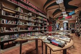 Roma, la storica “Libreria del Viaggiatore” di via del Pellegrino chiuderà i battenti il 31 dicembre